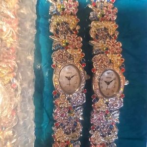 BRAND NEW LENOX 'CELEBRATE SPRING WATCH'